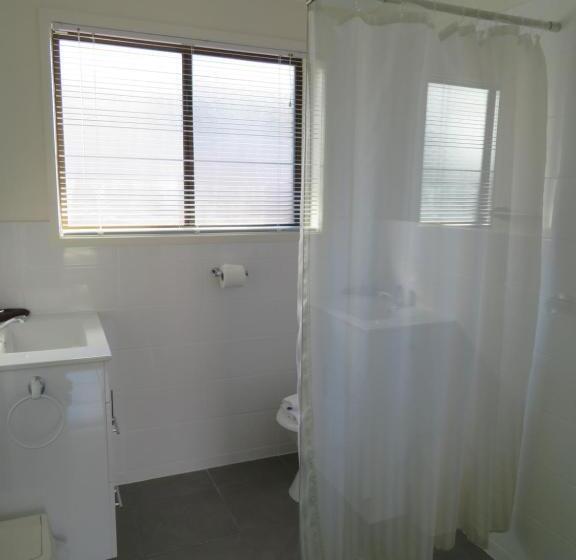 패밀리 아파트, Warrnambool Motel And Holiday Park