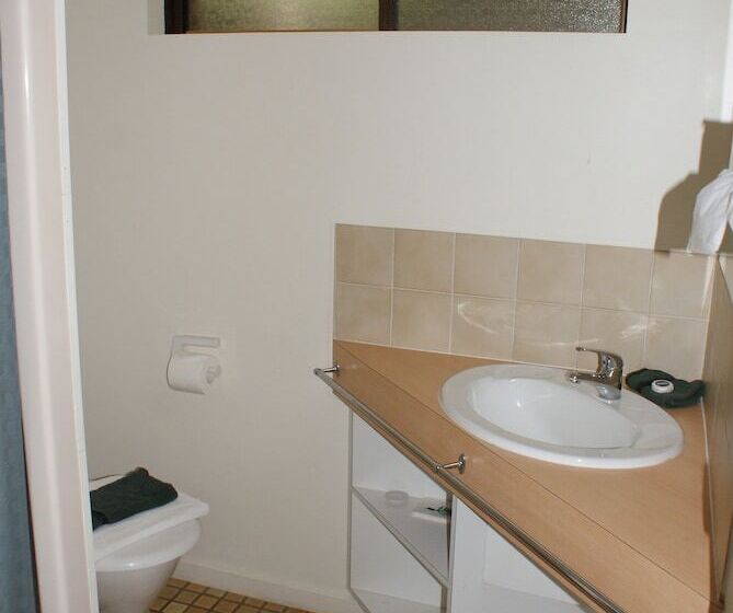 آپارتمان خانوادگی, Warrnambool Motel And Holiday Park