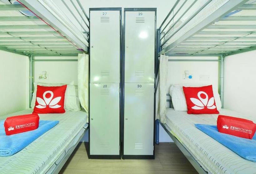 تختخواب در اتاق مشترک, River City Inn