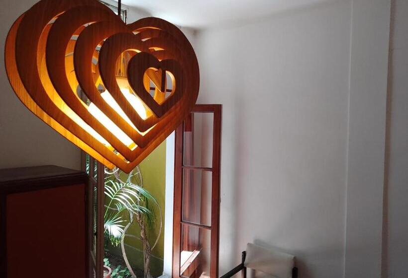 Номер Комфорт, Casa Nuestra Peru