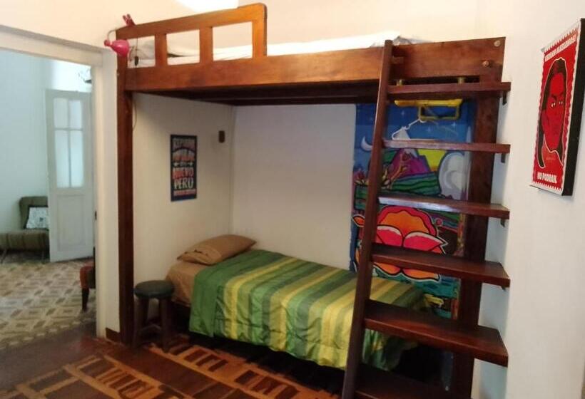 Номер Стандарт Трехместный, Casa Nuestra Peru