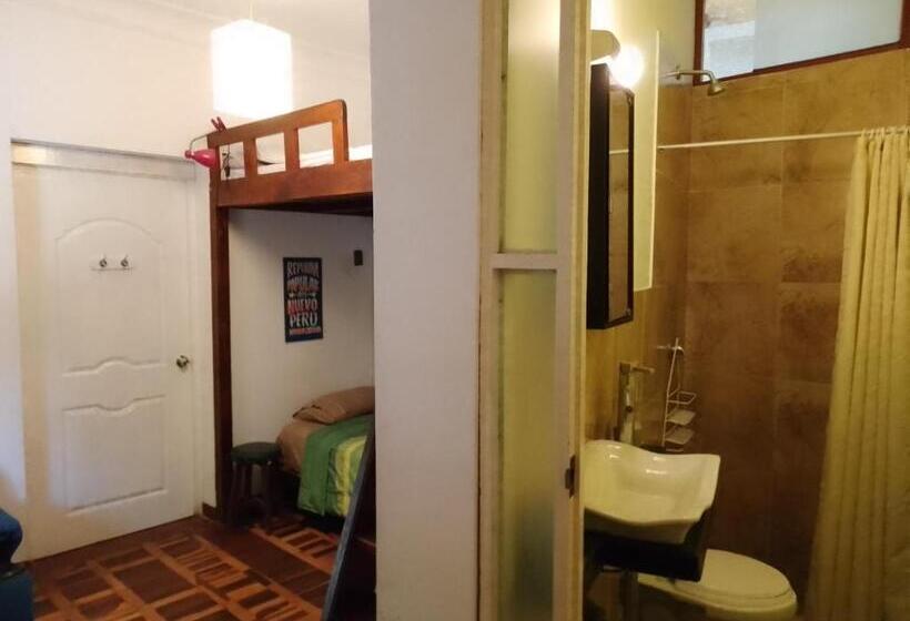 Номер Стандарт Трехместный, Casa Nuestra Peru