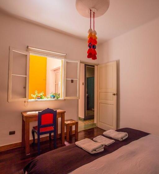 Номер Economy, Casa Nuestra Peru