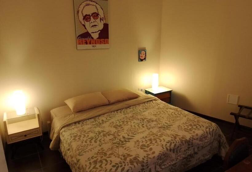 Номер Economy, Casa Nuestra Peru