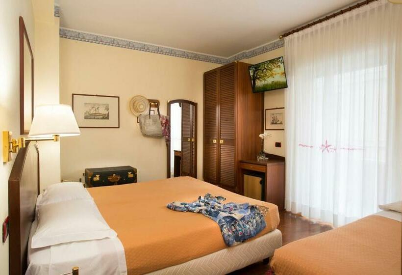 Quarto Triplo Superior, Atilius & Suites
