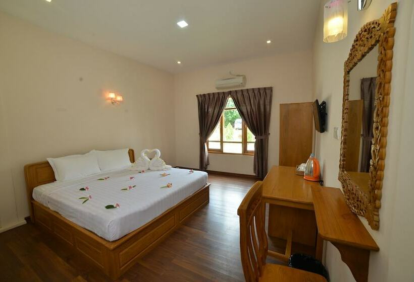 Standard Room, Bagan Emerald