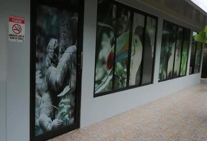 اتاق خانوادگی, Cabinas El Tecal