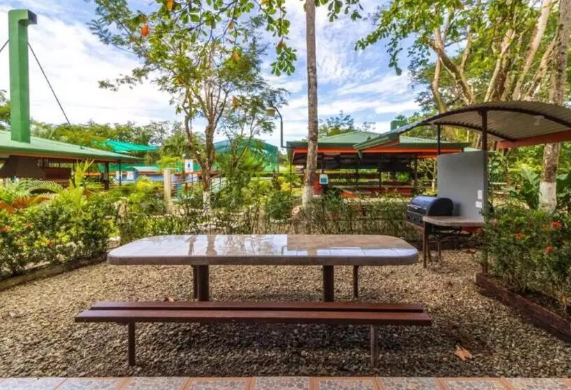 ファミリールーム, Cabinas El Tecal