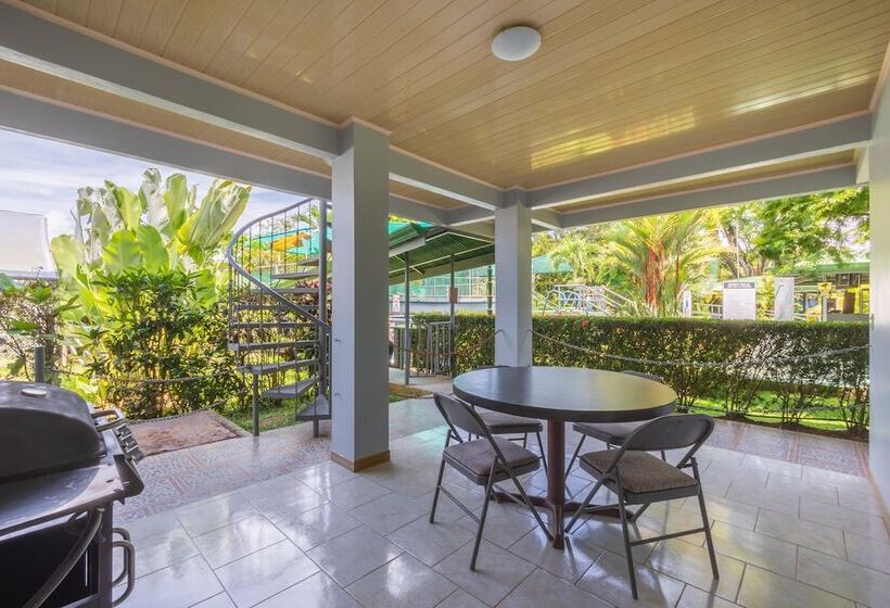 اتاق خانوادگی, Cabinas El Tecal