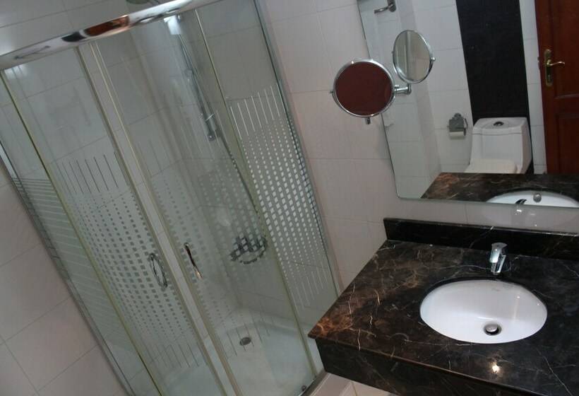 اتاق استاندارد یک نفره, Riviera