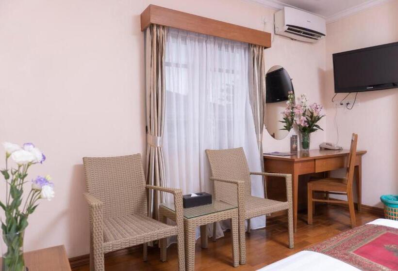 اتاق سوپریور, Sidney