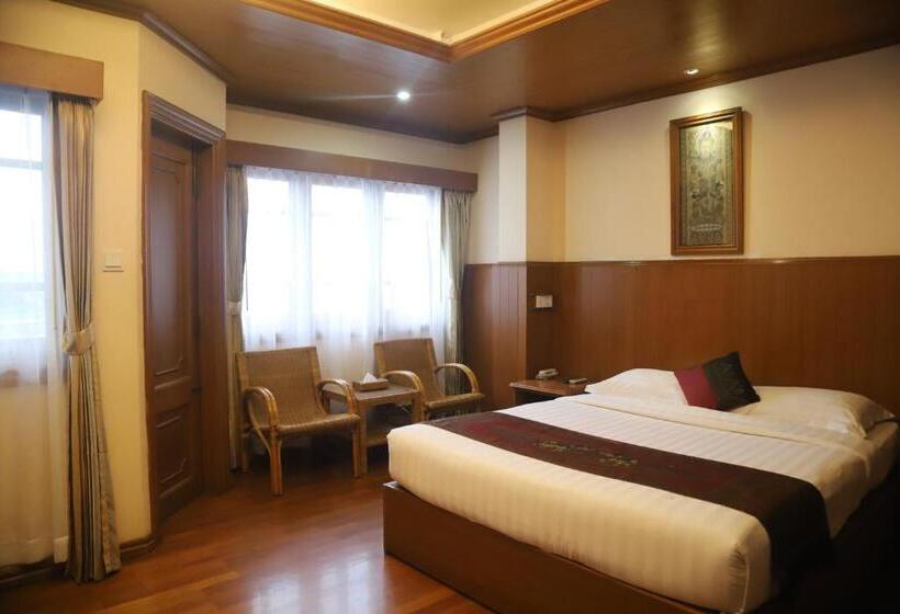 اتاق لوکس, Sidney