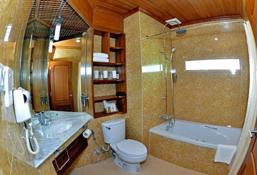 اتاق لوکس سه تخته, Sidney