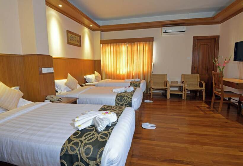 اتاق لوکس سه تخته, Sidney