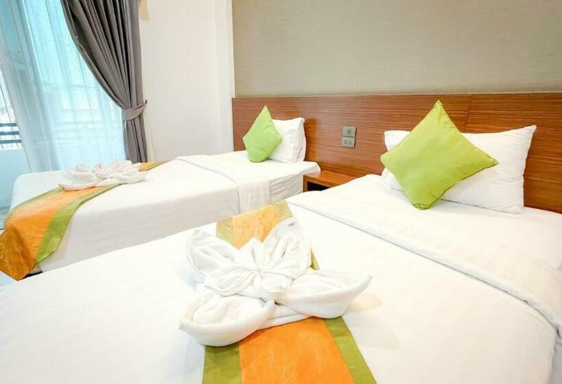 חדר סופריור, The S.g