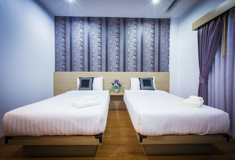 חדר סופריור, The S.g