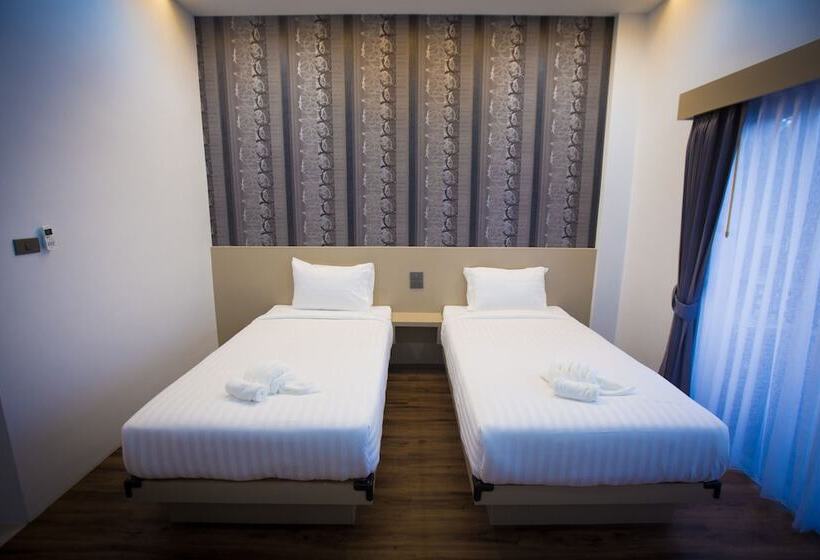 高级大房间, The S.g