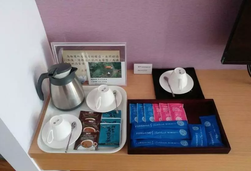 اتاق استاندارد با تخت بزرگ, Left Bank 121
