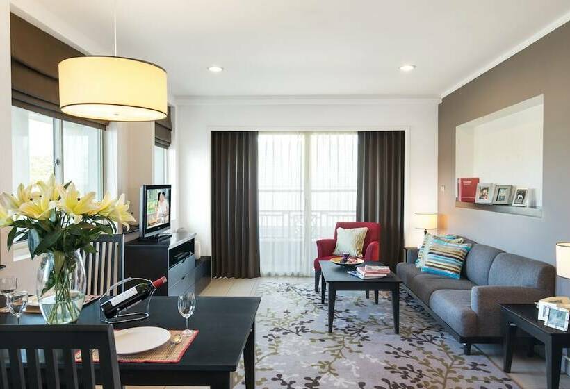 高级工作室, Somerset Vientiane