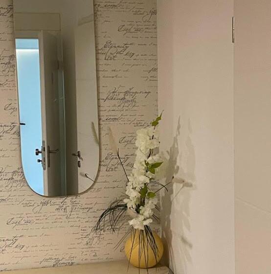 חדר סטנדרט, Basel Airport Garden