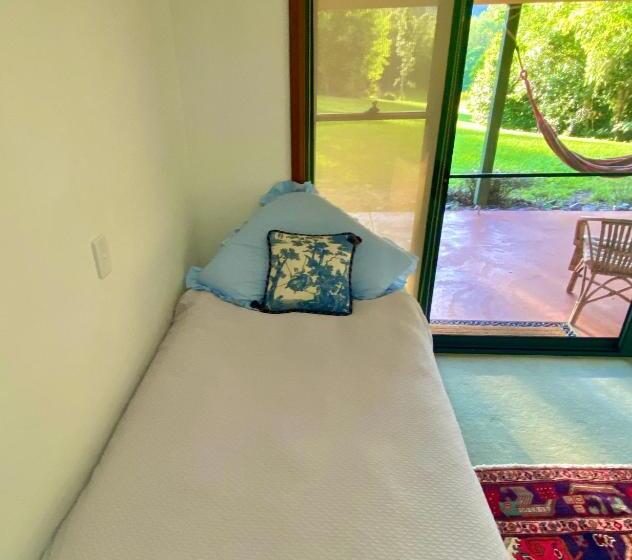 غرفة سوبيريور, Evermoore Homestead