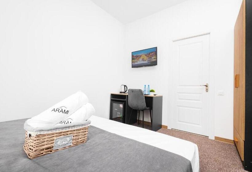 이코노미 룸, Arami By Downtown