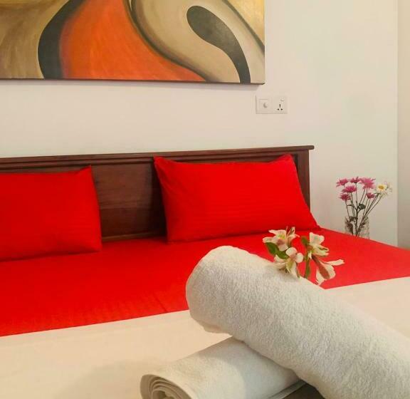 バルコニー付きデラックスルーム, Ranaya Residence