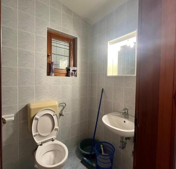 آپارتمان 1 خوابه با بالکن, Villa Bianca With Private Beach And Parking