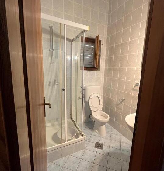 آپارتمان 1 خوابه با چشمانداز دریا, Villa Bianca With Private Beach And Parking