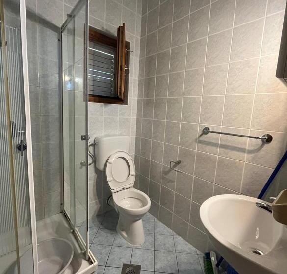 آپارتمان 1 خوابه با چشمانداز دریا, Villa Bianca With Private Beach And Parking