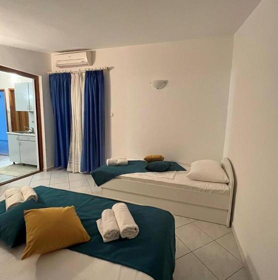 آپارتمان 1 خوابه, Villa Bianca With Private Beach And Parking