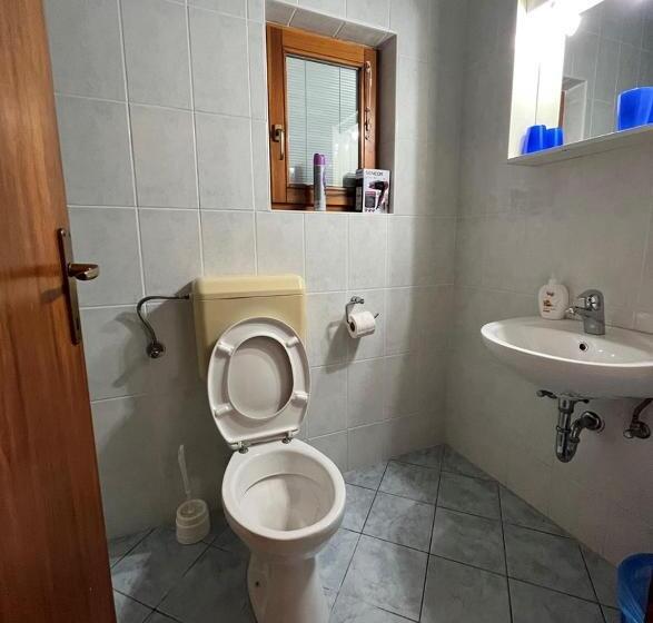 استودیوی استاندارد با چشمانداز دریا, Villa Bianca With Private Beach And Parking