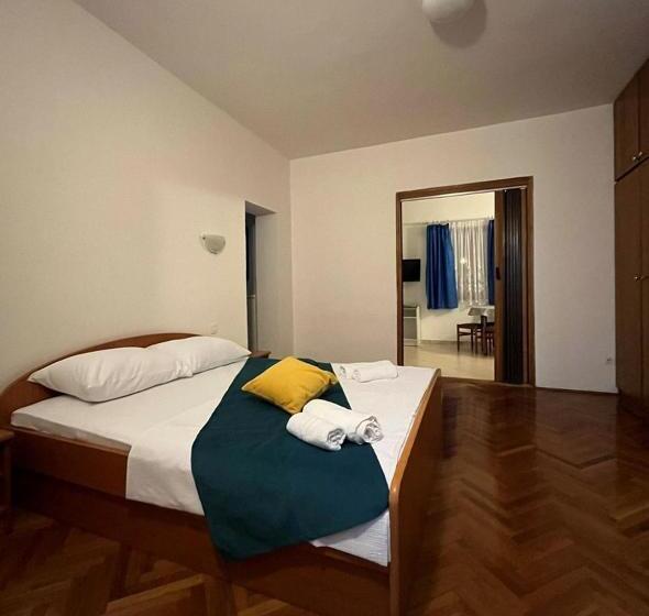 استودیوی استاندارد با چشمانداز دریا, Villa Bianca With Private Beach And Parking