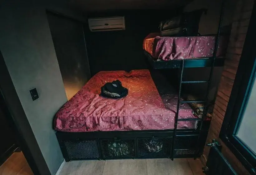 デラックスファミリールーム, San Rock Hostel
