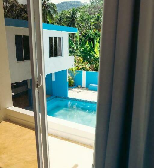 اتاق استاندارد با چشمانداز استخر, Parador El Ermitaño