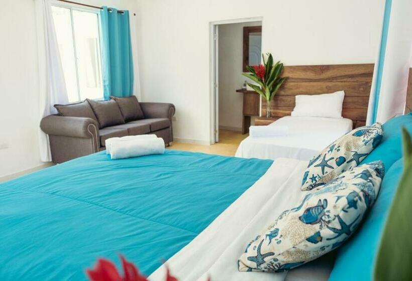 اتاق استاندارد سه نفره, Parador El Ermitaño