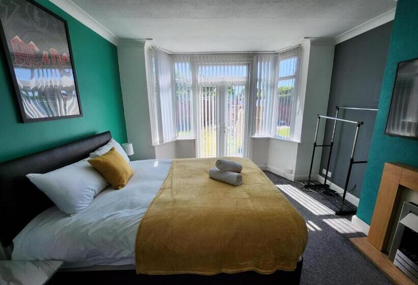 חדר סטנדרט נוף לגינה, Solihull Shared House