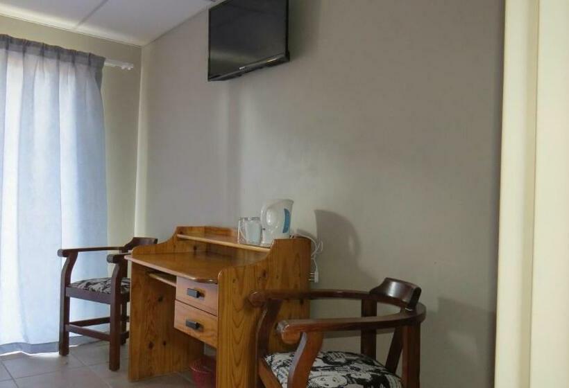 חדר סטנדרט, Komrus B&b