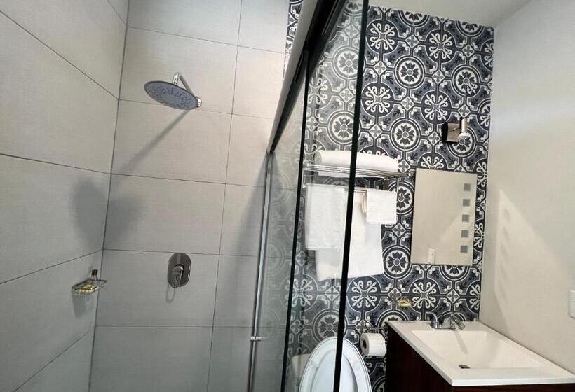 غرفة قياسية, Reforma