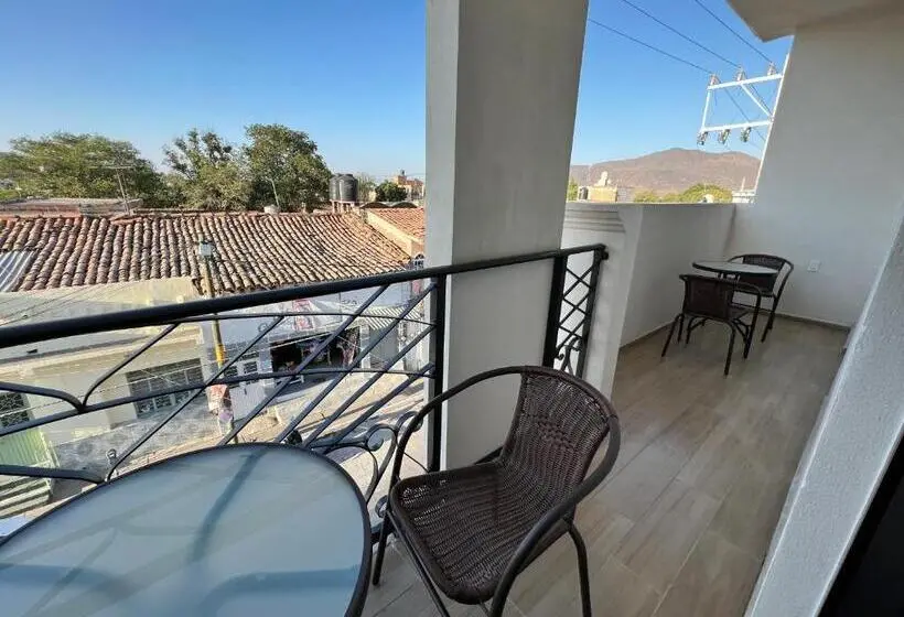 Superior-huone King-vuode, Reforma