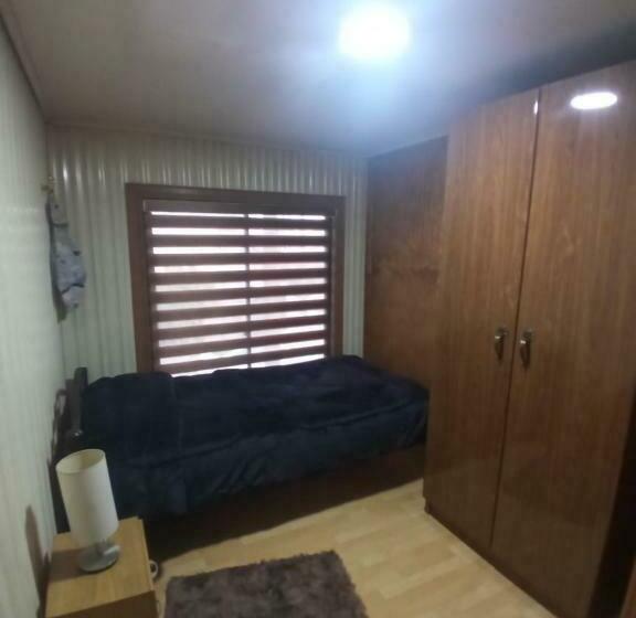 חדר סטנדרד יחיד חדר אמבטיה משותף, Aurora