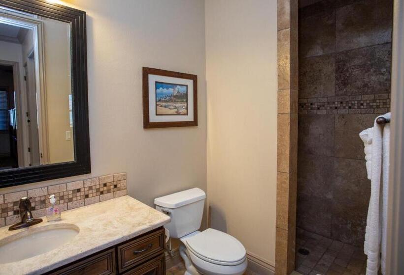 غرفة عائلية, D3 Spacious Sunset Suite Second Floor 2 Bedroom