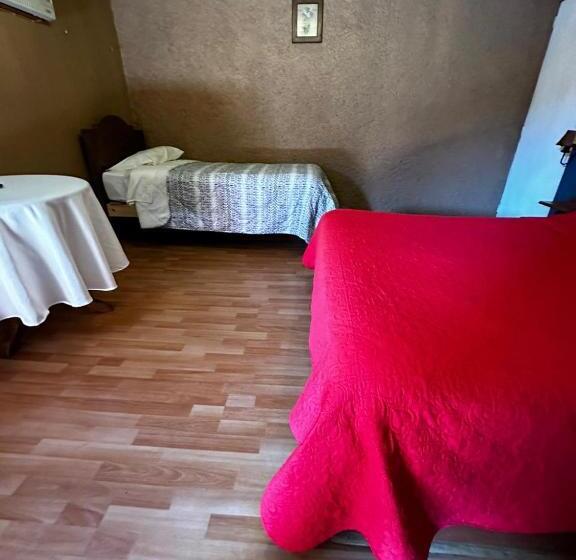 غرفة ديلوكس, Residencial Colonial