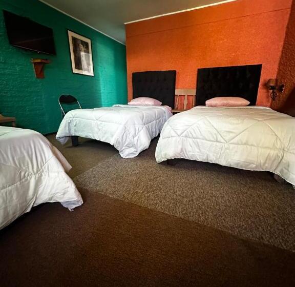 غرفة ديلوكس ثلاثية, Residencial Colonial