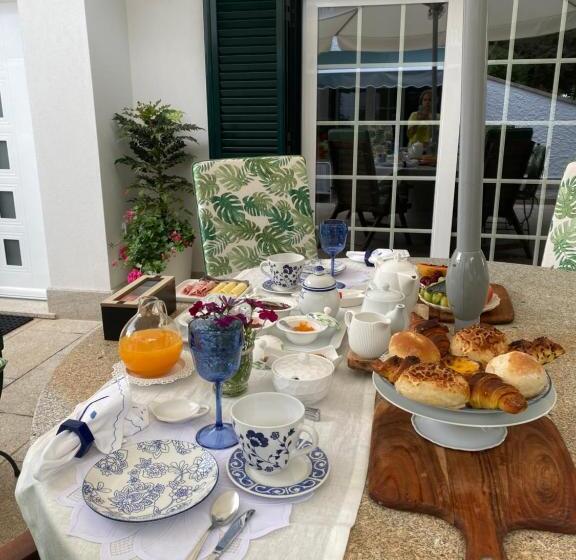 اتاق استاندارد, Flowers & Faces Guesthouse