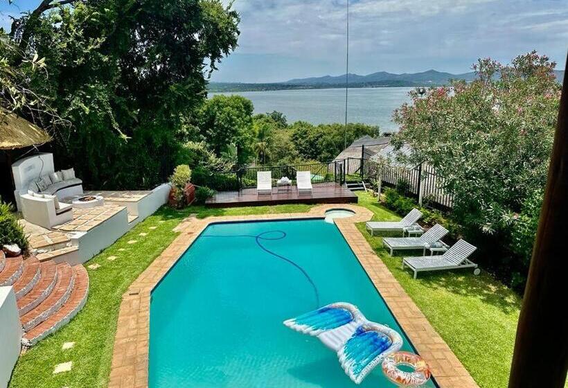 ファミリールーム, Scenicviews@103