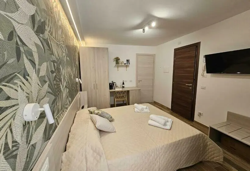 اتاق استاندارد, Zaffiro S House