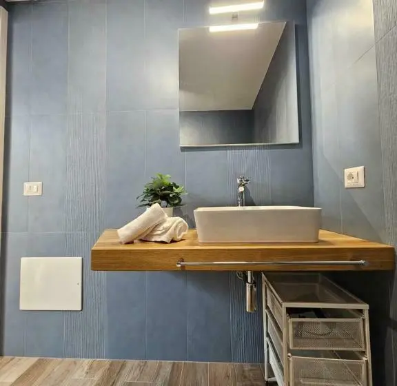 اتاق استاندارد با بالکن, Zaffiro S House