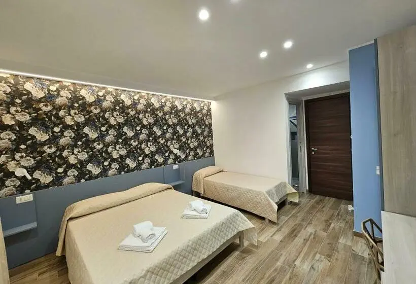 اتاق استاندارد با بالکن, Zaffiro S House