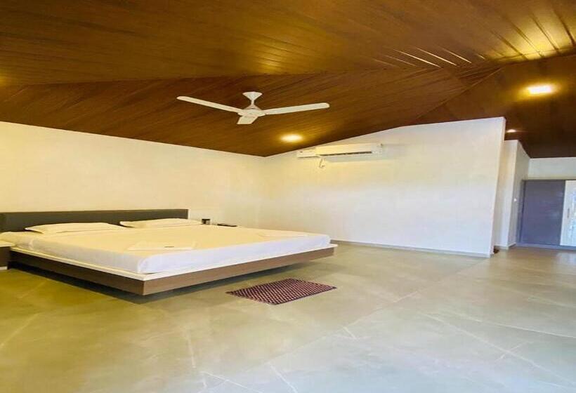 디럭스 룸, The Mountain View